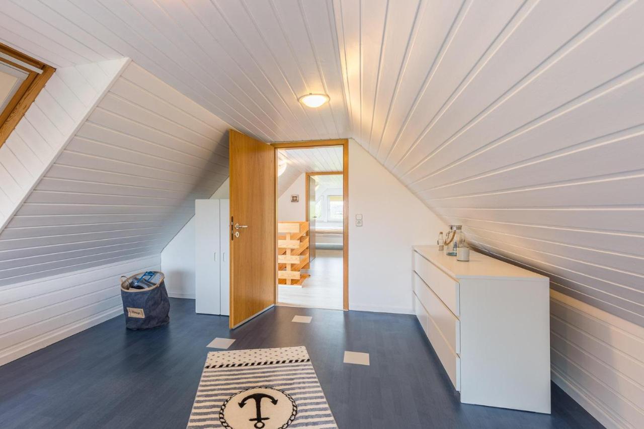 Ferienhaus Glockenstrasse Ferienwohnung Ostseehoehe Appartement 2 Scharbeutz Luaran gambar